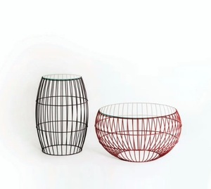 Tables à cadre métallique intérieures et extérieures résistantes aux intempéries, design moderne, adaptées aux restaurants, hôtels et couloirs - Product Image 4