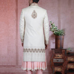 เชอร์วานี2023แฟนซีของผู้ชายมีกระดุมแบบไม่ซ้ำใครสไตล์แฟชั่นล่าสุด OEM/ODM สีที่กำหนดเองคุณภาพสูงงานแต่งงานงานเลี้ยงเชอร์วานิทุกขนาด - Product Image 2