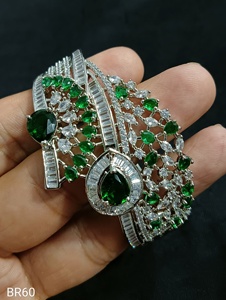 DIAMANT AMÉRICAIN ZIRCON CUBIQUE STYLE CLASSIQUE ET BRACELETS DIAMANT ARTIFICIEL ET PLAQUÉ ARGENT POUR LES FEMMES CADEAUX DE BIJOUX DE MARIAGE - Product Image 2