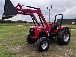 Tractor de Ruedas Mahindra 4540 4WD en Oferta con Potente Bomba, Componentes del Motor, Precio de Fábrica, Equipo Agrícola para la Agricultura - Product Image 4