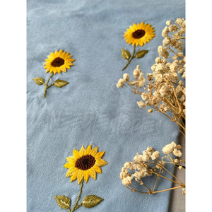 Sac fourre-tout brodé à la main pour femmes fourre-tout en toile florale fait à la main 100% conception de point de main personnalisé fabriqué au Pakistan - Product Image 2