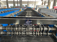 Équipement de profilage de tôles pour planchers métalliques en acier HB55 de type interverrouillable à queue de pie à grande vitesse, machine de fabrication de tôles métalliques de 2,5 pouces 1,5B