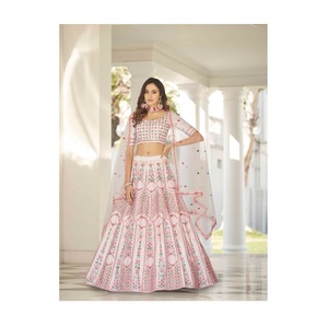 Robe Lehenga Choli avec dupata pour robe de mariée au prix de gros provenant de l'inde - Product Image 1