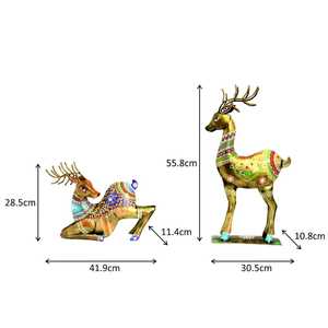 Ensemble de 2 sculptures de cerfs assis en fer peint décoratives, inspirées de la culture, du jardin et du patrimoine - Product Image 6