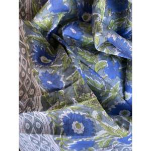 Pareo de Playa Elegante Midnight Garden, Cubre Traje de Baño - Product Image 3