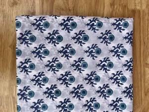 Tela de algodón estampada a mano floral, fabricación hecha a mano, respetuosa con el medio ambiente, tela de algodón cortada a medida - Product Image 3