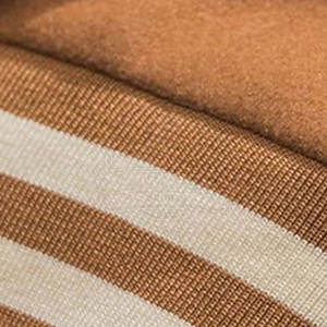 Chaqueta de invierno Varsity de dos tonos con mangas de cuero PU Puños acanalados Cuello levantado Logotipo frontal Opciones personalizables - Product Image 6