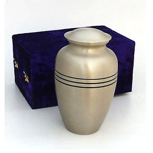 Bolsa de terciopelo para cremación Urnas para adultos y recuerdos Diseño de tendencia superior Urnas para cenizas funerarias de metal a la venta para servicios de entierro - Product Image 4