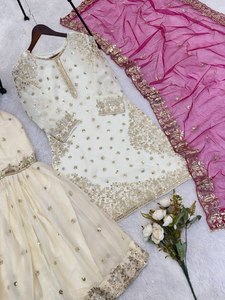 Salwar Kameez élégant à manches longues en tissu Faux Georgette lourd avec broderie de sequins et dupatta assorti – Idéal pour les soirées d'hiver et les occasions spéciales – Livraison rapide - Product Image 5