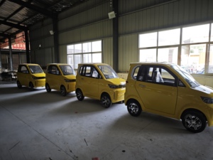 รถยนต์พลังงานไฟฟ้าขนาดเล็กที่มีมอเตอร์60V2000W ใหม่รถยนต์พลังงานไฟฟ้าที่มีการรับรอง EEC - Product Image 2