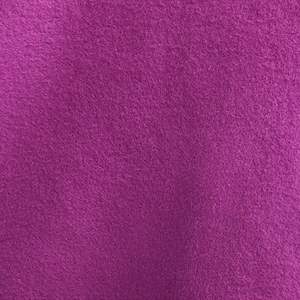 Sweat-shirt pour femme, coupe ample, col ras du cou, 80% coton, 20% Polyester recyclé, molleton côtelé, poignets et ourlet, orchidée moyenne - Product Image 5