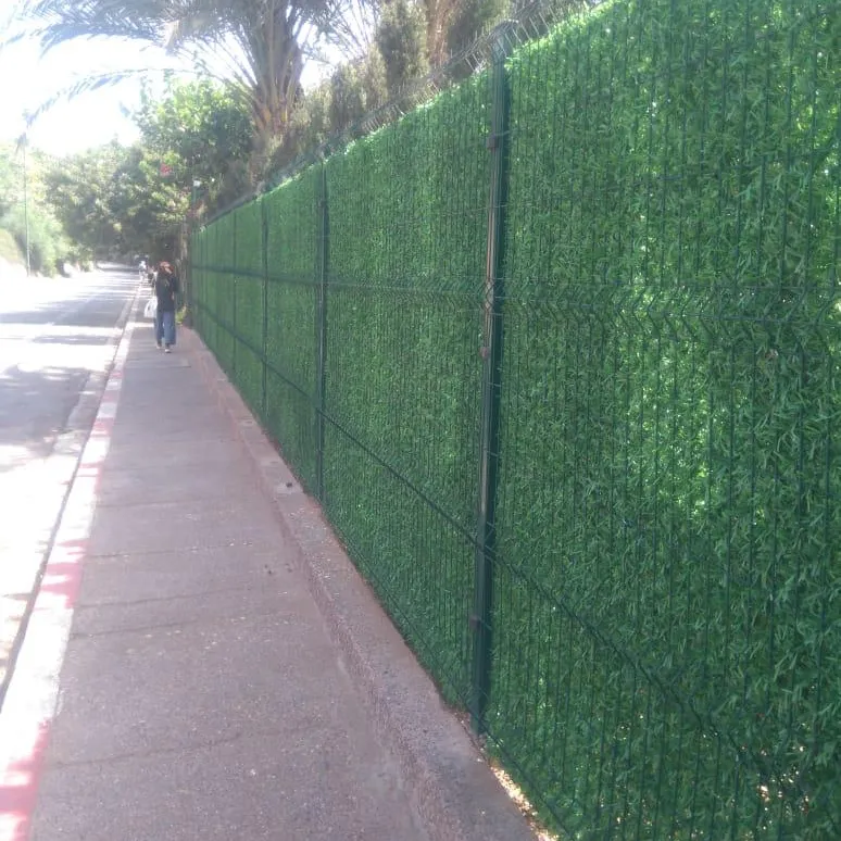Big sale ! European artificial grass fence panels manufacturer for outdoor walls and privacy usages DIY hedge panels fences