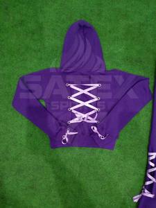 เสื้อครอปฮู้ดดี้ผู้หญิงสไตล์วินเทจ ย้อมสีแบบแอซิดวอช ผ้าฝ้าย 100% สวมใส่สบาย สตรีทแวร์ ดีไซน์ขาดๆ ด้านหน้า - Product Image 5