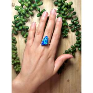 Anillo de Ópalo y Plata de Ley Hecho por Artesanos Navajo, Talla 7.5, Oro Amarillo con Baño de Rodio, Joyería Fina para Uso Diario - Product Image 5