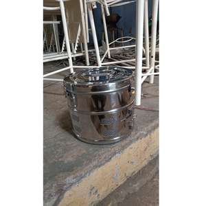 Tambour à pansements en acier inoxydable de qualité hospitalière, le plus vendu, avec couvercle verrouillable, idéal pour les cliniques et les laboratoires, provenant d'un fournisseur indien - Product Image 5