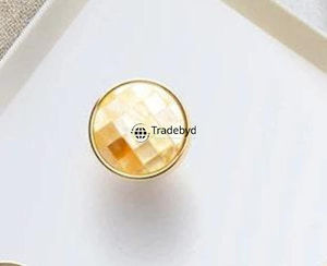 Boutons de tiroir durables et écologiques minimalistes en incrustation de nacre exquise pour armoire armoire et salle de bain décor à la maison Tradebyd - Product Image 1