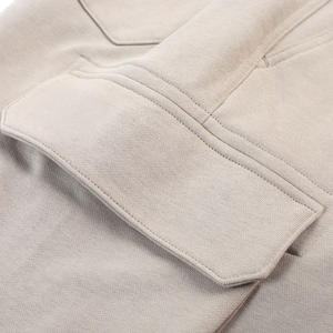 กางเกงขาสั้นผ้าฝ้ายเทอร์รี่สำหรับผู้ชายกางเกงขาสั้นทรงคาร์โก้ขนาดพิเศษออกแบบโลโก้ได้ตามต้องการ - Product Image 6