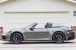 POR-SCHE 911 TARGA 4 GTS 2024 - Product Image 2