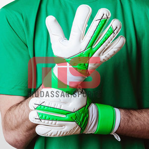 Guantes de portero de corte híbrido al por mayor hechos a medida de alta calidad ajuste cómodo para todas las condiciones - Product Image 3