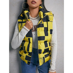 OEM personalizado al aire libre sin mangas chaquetas de color sólido acolchado chaleco acolchado para las mujeres a precios al por mayor - Product Image 1