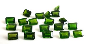 โครเมียมไดออปไซด์4x6มม. รูปแปดเหลี่ยมตัดเหลี่ยมเพชรพลอยโครเมี่ยมหลวมไดออพไซด์แปดเหลี่ยมตัดคุณภาพสูง - Product Image 2