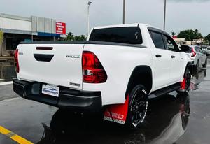 โตโยต้า ไฮลักซ์ ปี 2020 มือสอง สภาพดี พวงมาลัยขวา - Product Image 3