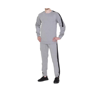 ชุดวอร์มมีฮู้ดและกางเกงวิ่งโอเวอร์ไซส์ - Product Image 4