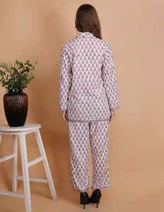 Conjunto de pijama de algodón indio hecho a mano para mujer, ropa de salón térmica de verano, estampado de bloques, PJ personalizado para damas de honor, ODM frontal - Product Image 2