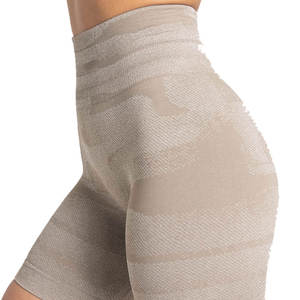 Nouveauté Shorts de sport pour femmes sur mesure de haute qualité Matériel respirant Meilleurs designs - Product Image 4