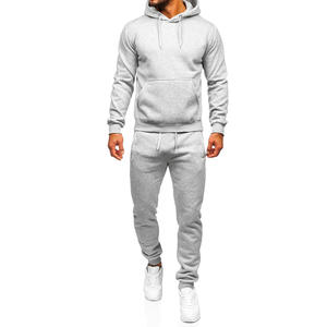 Conjunto deportivo de hombre OEM, sudadera con capucha de forro polar para invierno, pantalones, ropa deportiva moderna de estilo urbano, suministro de fábrica. - Product Image 1