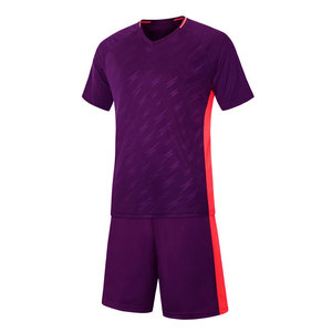 Uniforme de Fútbol para Hombre de Primera Calidad, Pantalón Corto 100% Poliéster, Ligero y Transpirable, Ropa Deportiva para Partidos Competitivos - Product Image 1