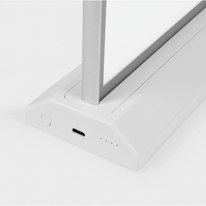 Boîte lumineuse intérieure rectangulaire A4 en alliage d'aluminium avec verre trempé et rétroéclairage LED rechargeable - Product Image 1