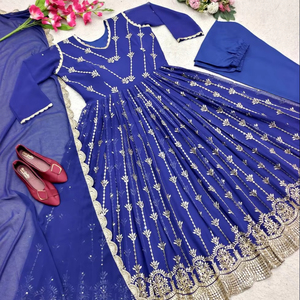 ชุดแต่งงานดีไซน์เนอร์พร้อม pent dupatta - Product Image 2
