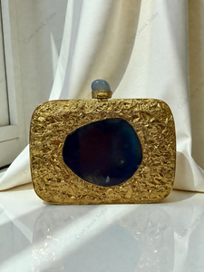 กระเป๋าคลัทช์โลหะสีทองลายเท็กซ์เจอร์ ประดับแผ่นหินอาเกตทรงรี งานแฮนด์เมด สำหรับงานเลี้ยงกลางคืน งานแต่งงาน หรือโอกาสพิเศษ สไตล์หรูหรา - Product Image 2