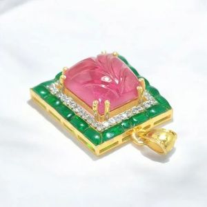 จี้เพชรเม็ดเดียวทับทิมสีเงินสเตอร์ลิงหลากสี92.5หรูหราสำหรับผู้หญิงมีเสน่ห์น่าดึงดูดเหนือกาลเวลาเหมาะสำหรับการสวมใส่สบายๆและเป็นทางการ - Product Image 2