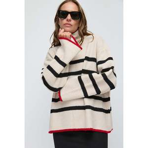 Cardigan décontracté pour femme, rayé, en chenille de haute qualité, tricot respirant, appliqué non tissé, design avant de pointe pour l'hiver - Product Image 1