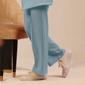 Pantalons droits décontractés modernes pour femmes, style tendance et très demandé, tissu doux, coupe décontractée, vente en gros directe du fabricant - Product Image 5