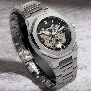 นาฬิกาควอทซ์สุดหรูรุ่นลิมิเต็ดสำหรับผู้ชายนาฬิกาแฟชั่นทำจากสเตนเลสสตีลพร้อมฝาเซรามิกสีดำและกระจกแซฟไฟร์ - Product Image 1