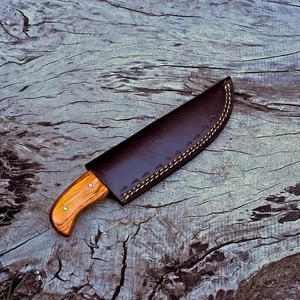 Couteau Skinner en acier au carbone fait à la main avec manche en bois et gaine en cuir supporté par l'OEM - Product Image 4