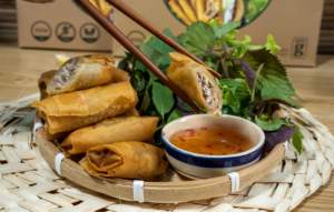 Papier de riz du Vietnam sans gluten biologique de qualité supérieure fait à la main pour des rouleaux de printemps authentiques-pour adultes et enfants emballés dans un sac - Product Image 5