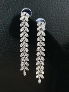 Iced Out Leaf Cut moissanite Diamond Earring's Hip Hop Jewelry Hecho a pedido - Product Image 2