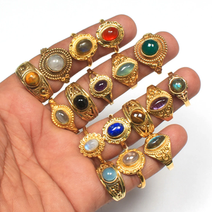 Anillo de piedras preciosas chapadas en oro Anillos de cabujón de piedra de mezcla múltiple Precio de lote al por mayor - Product Image 5