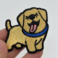 Patchs brodés chien mignon à thermocoller, appliques en feutre non tissé de forme irrégulière, décorations cadeaux