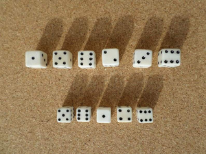 Ensemble de dés de jeu de rôle DND en os de buffle de haute qualité, faits à la main, personnalisés, 10 faces, taille et design précis, 7 pièces - Product Image 2