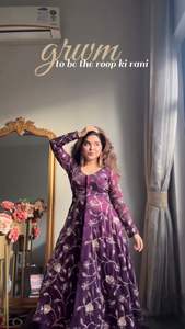 Latest Women Wedding Festival Wear Heavy Fendy <b>Silk</b> Anarkali Gown with <b>Thread</b> and Sequnce Work With Fancy Lace Gowns and Lehenga - Product Image 2