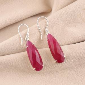 Boucles d'oreilles pendantes en rubis faites à la main, en argent sterling 925, bijoux élégants, cadeau pour femmes, pierre de naissance de juillet - Product Image 1