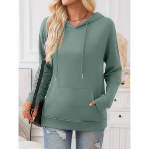Sudaderas con Capucha Personalizadas con Cordón Ajustable para Mujer, Corte Holgado con Bolsillo para Otoño e Invierno, Colección Fashion Queen para Mujer - Product Image 2
