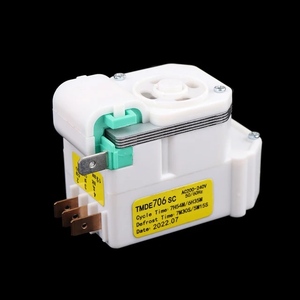 TMDE 706 SC Minuterie de dégivrage remplaçable Nouvelle pièce de rechange électrique en plastique 220V <span class=keywords><strong>pour</strong></span> réfrigérateur-congélateur <span class=keywords><strong>pour</strong></span> ménage et hôtels - Product Image 4