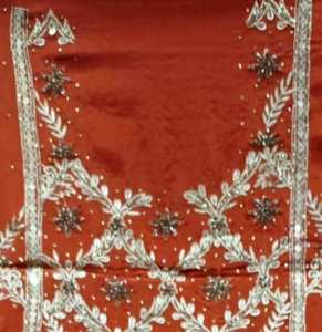 Costume de designer moderne non cousu, brodé à la main, magnifique et de qualité supérieure pour femmes, style traditionnel indien, idéal pour les fêtes. - Product Image 3