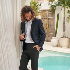 Poncho de Punto Grueso Ajustado para Hombre BEAM Premium, 2 Botones, Impermeable, de Secado Rápido, Transpirable, Ecológico, Mezcla de Rayón y Poliéster - Product Image 4